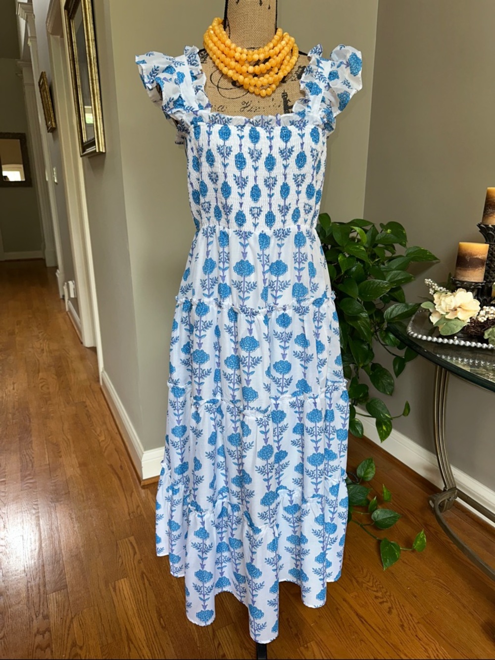 J. Marie Blue Floral Smocked Maxi Dress with Ruffle Straps NWOT size Large 💙